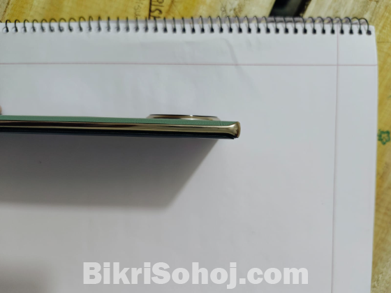 Tecno spark 20 pro plus